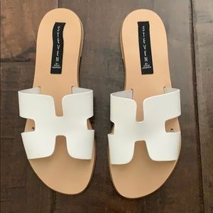 Steve Madden sandals greece
